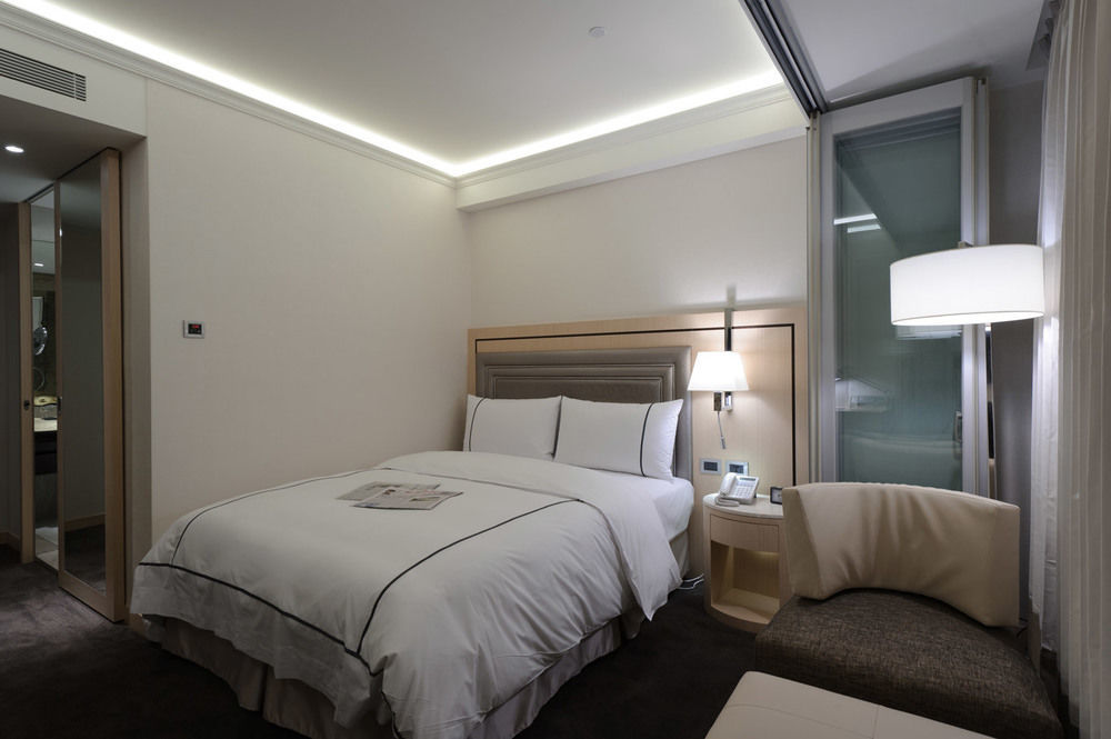 K Hotel Taipei Songjiang Buitenkant foto