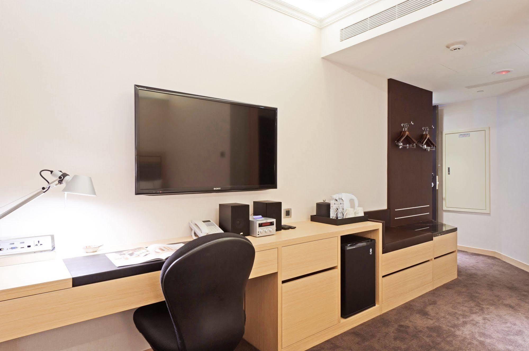 K Hotel Taipei Songjiang Buitenkant foto